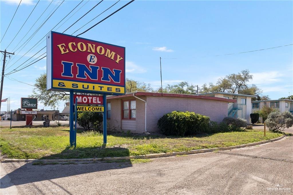 Photo 1 of 711 Business 83, Weslaco