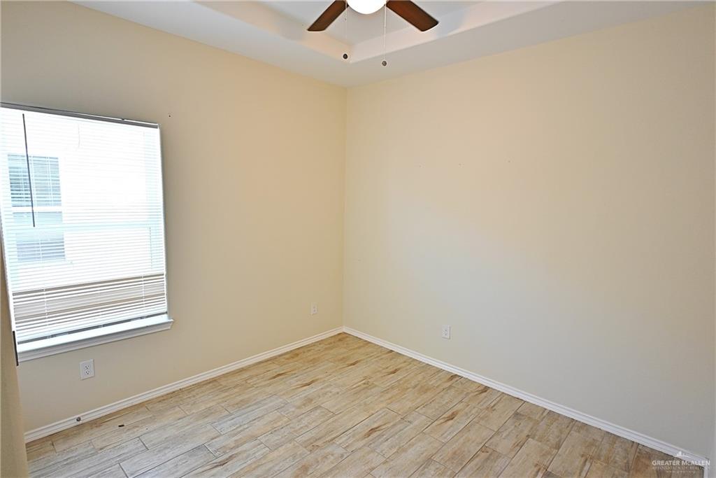 Photo 9 of 4902 Hiawatha Drive