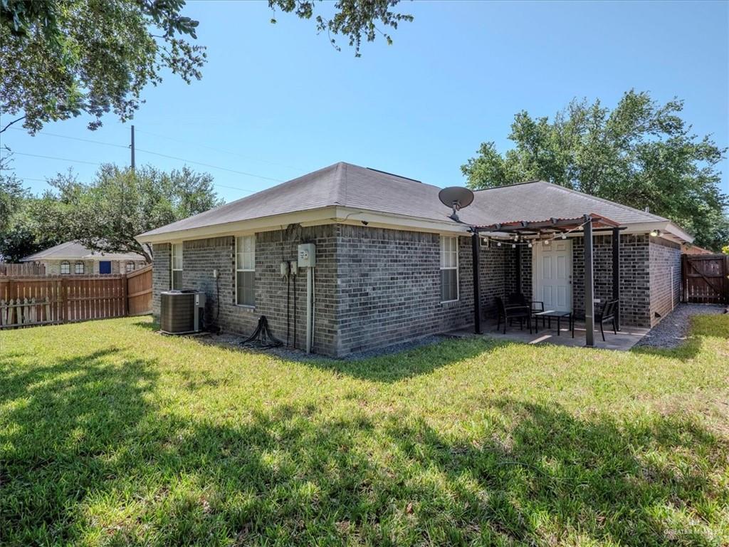 Photo 11 of 2900 Kilgore Avenue