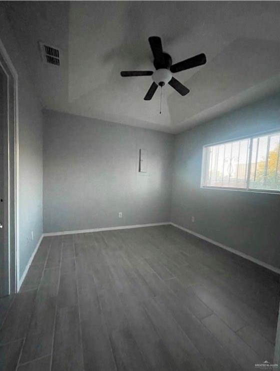 Photo 4 of 909 Atlanta Street