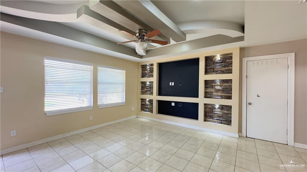 Photo 5 of 113 Greenlawn Drive