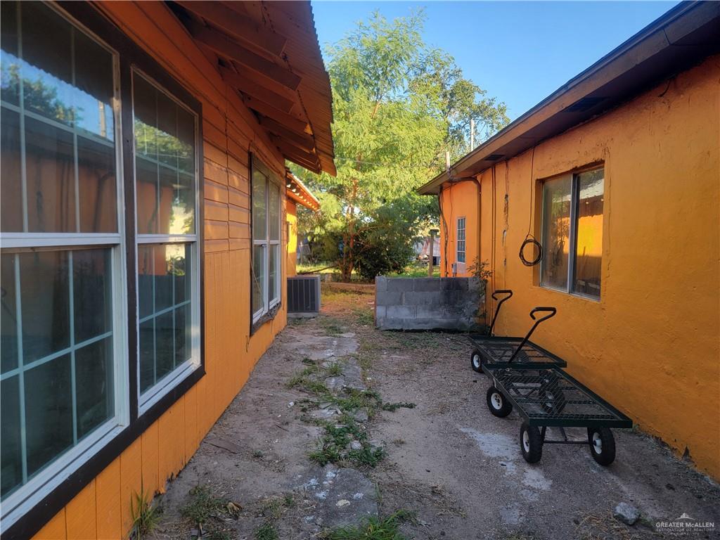 Photo 4 of 4905 Maya Drive