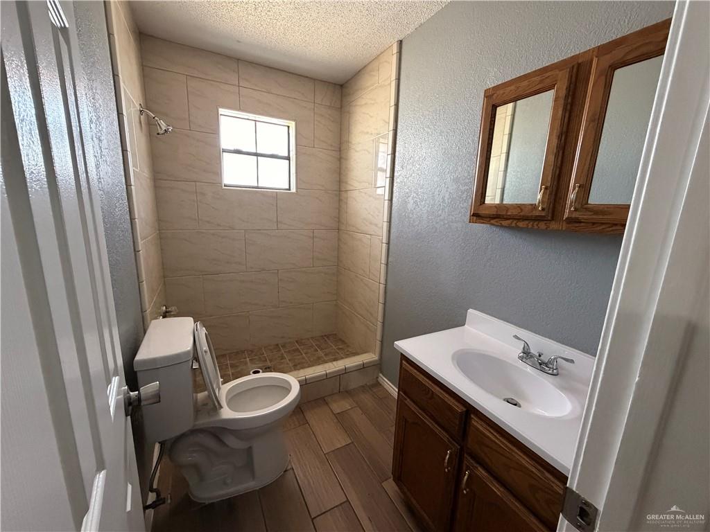 Photo 4 of 1419 Stubbs Street