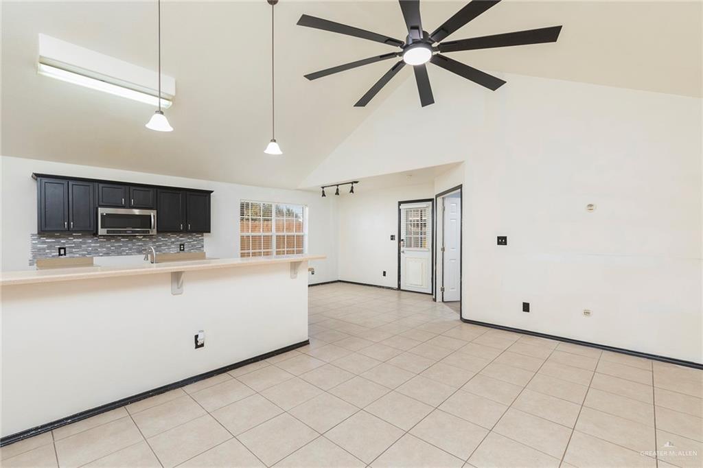 Photo 4 of 4918 47th Lane