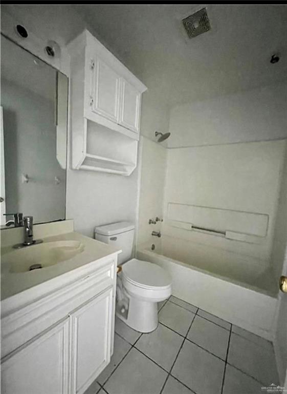Photo 6 of 2302 Kimberly Lane #1