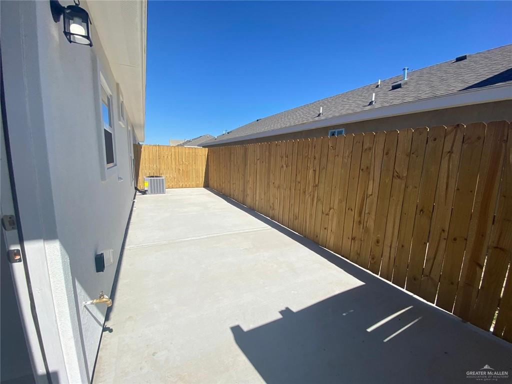 Photo 3 of 1623 Marlin Street #1