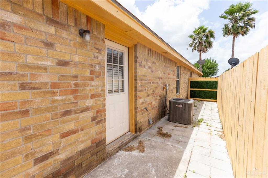 Photo 12 of 2019 Lacywood Road #B