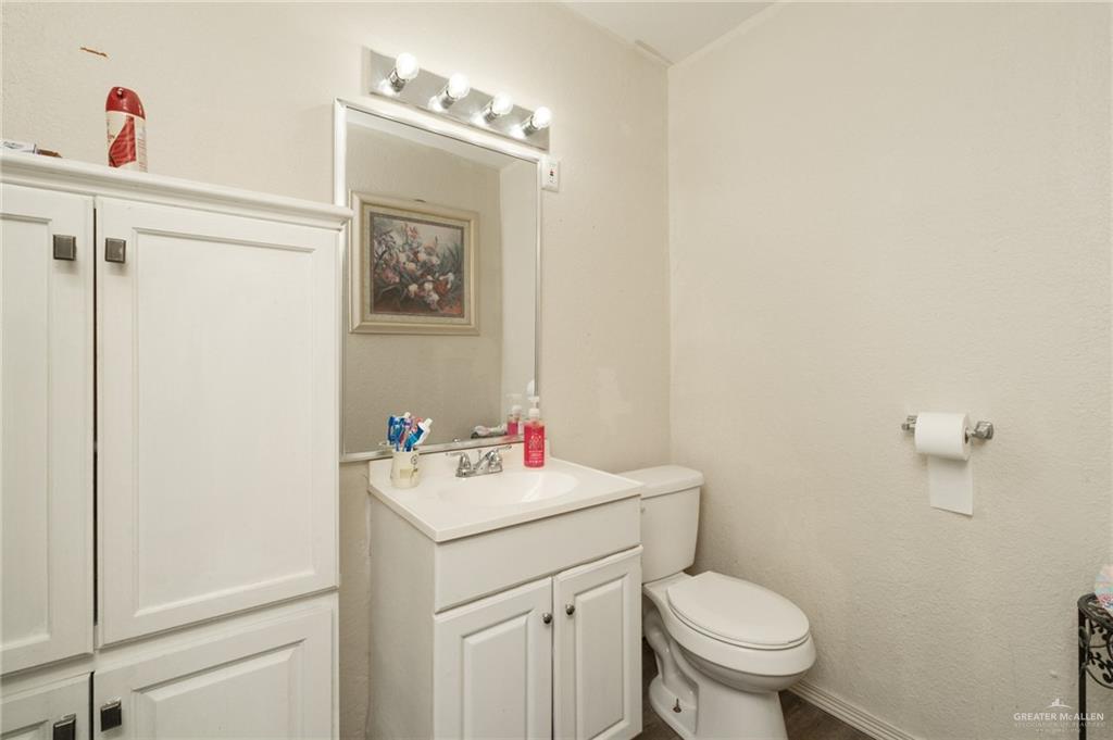 Photo 11 of 540 1st Street