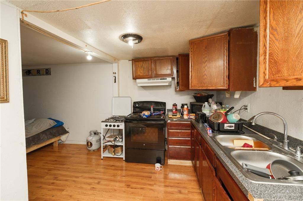 Photo 25 of 540 1st Street