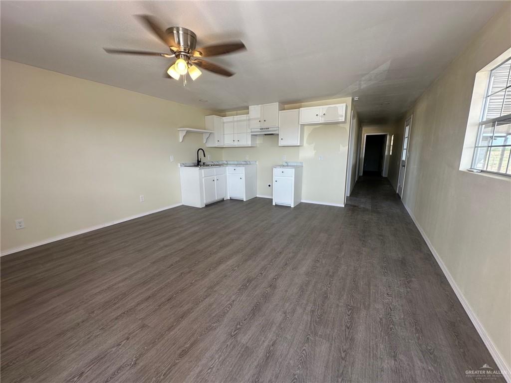 Photo 3 of 1436 Mariposa Drive