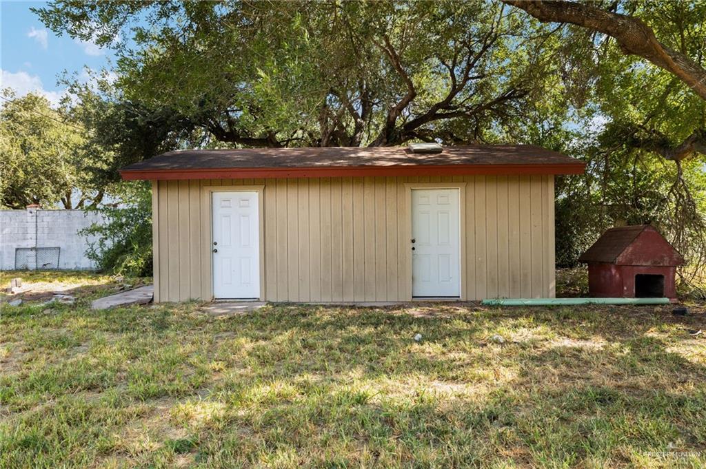 Photo 17 of 27372 Bass Boulevard