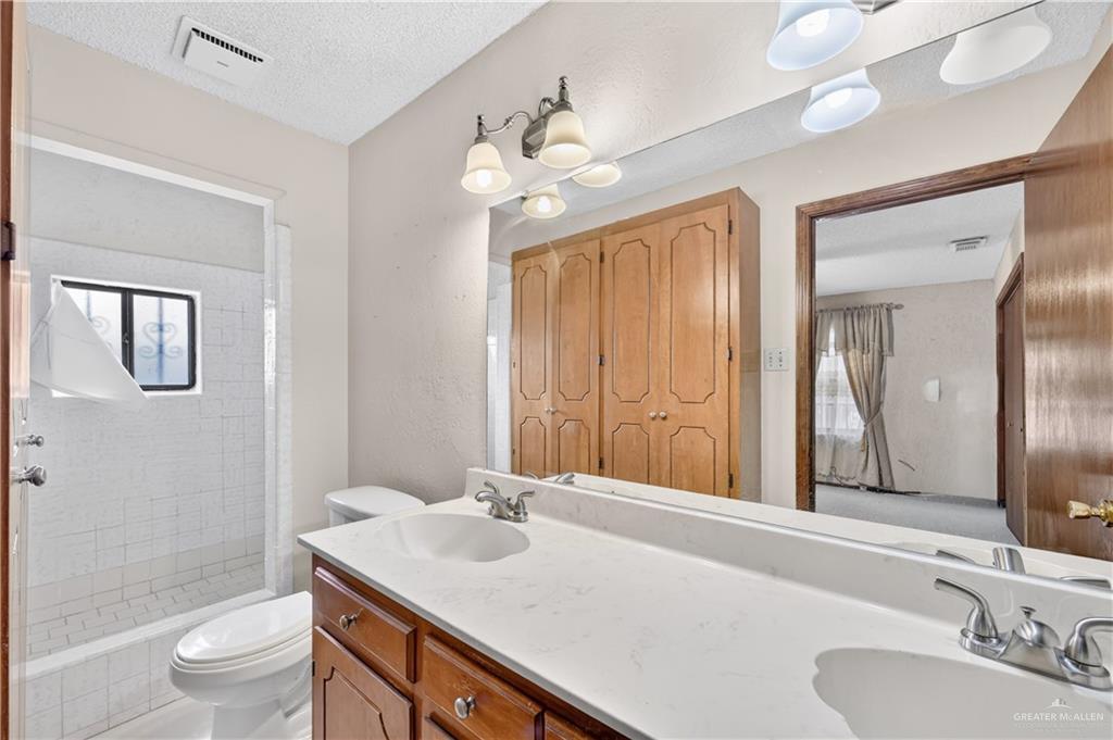Photo 15 of 721 Clark Avenue