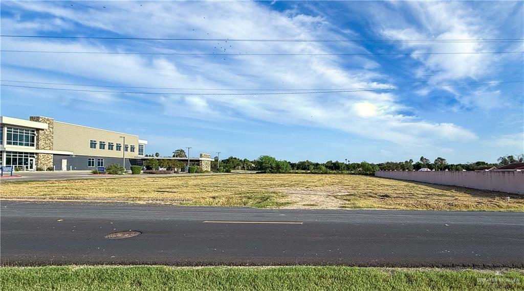 Land home at 900 Northgate Lane, McAllen, Texas