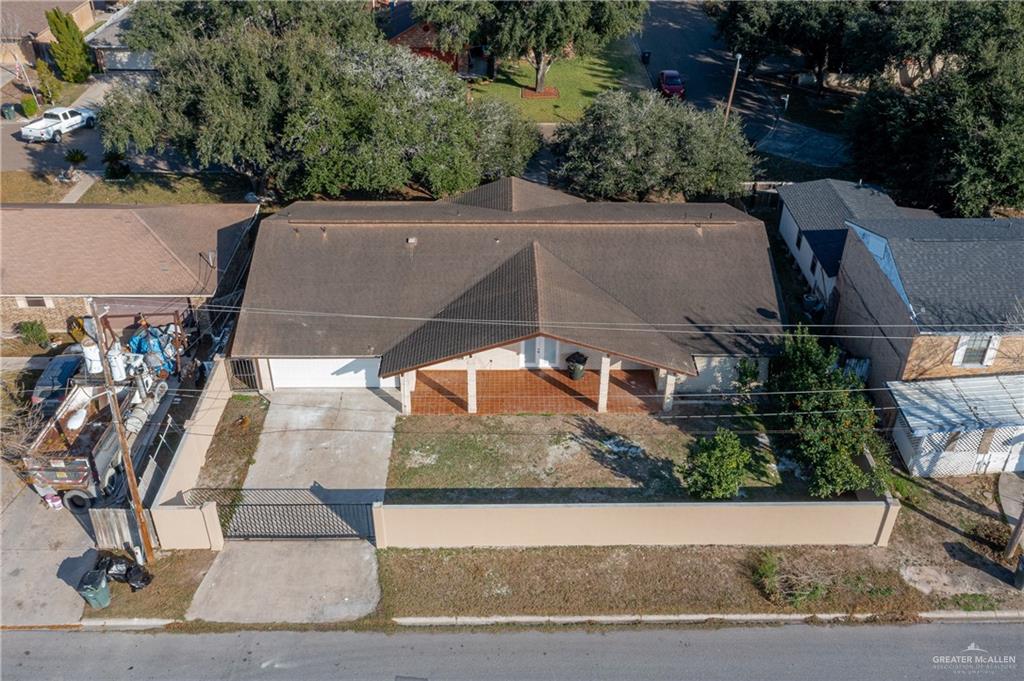 Photo 20 of 2306 Briarwood Drive