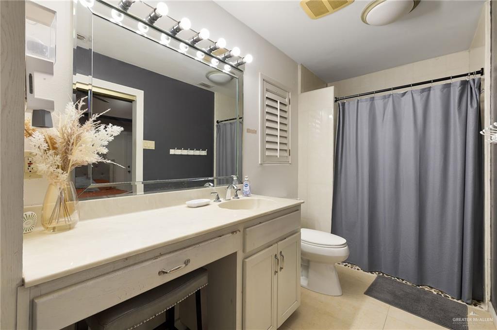 Photo 9 of 1705 Eagle Avenue
