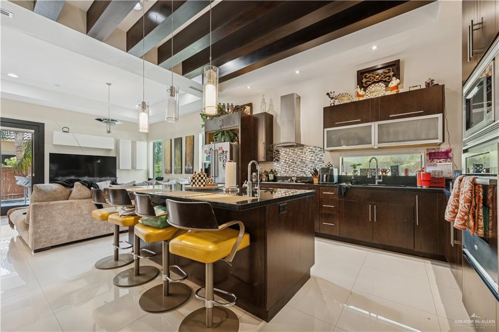 Photo 16 of 3907 El Jardin