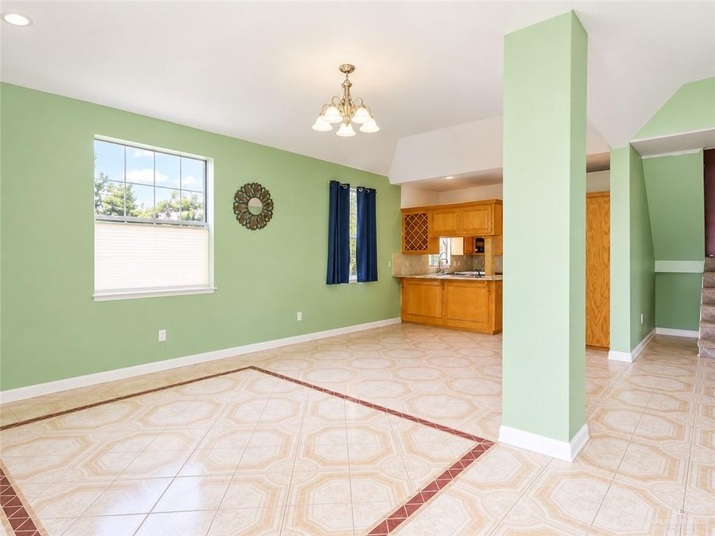 Photo 3 of 440 Pantera Drive