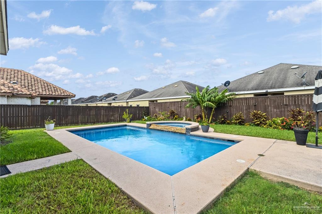 Photo 25 of 629 Sabal Avenue