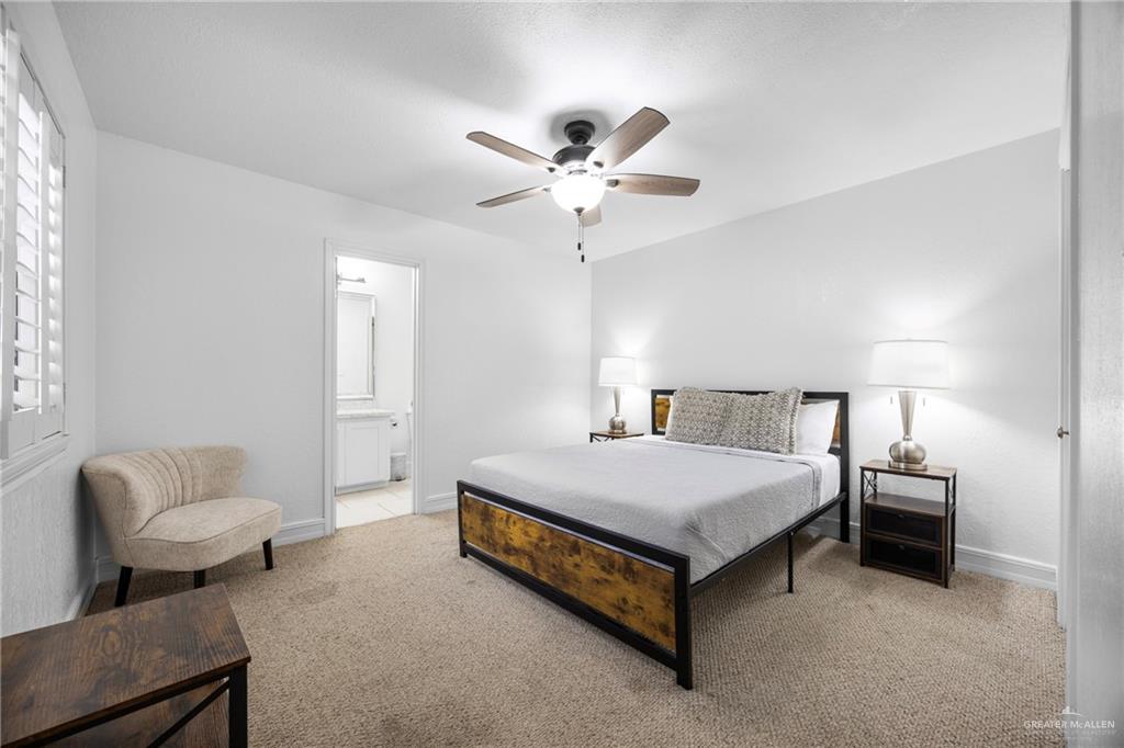Photo 11 of 901 Dallas Avenue #6