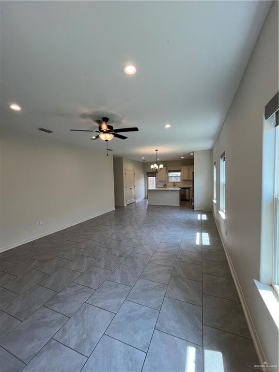 Photo 4 of 2700 Plumbago Avenue