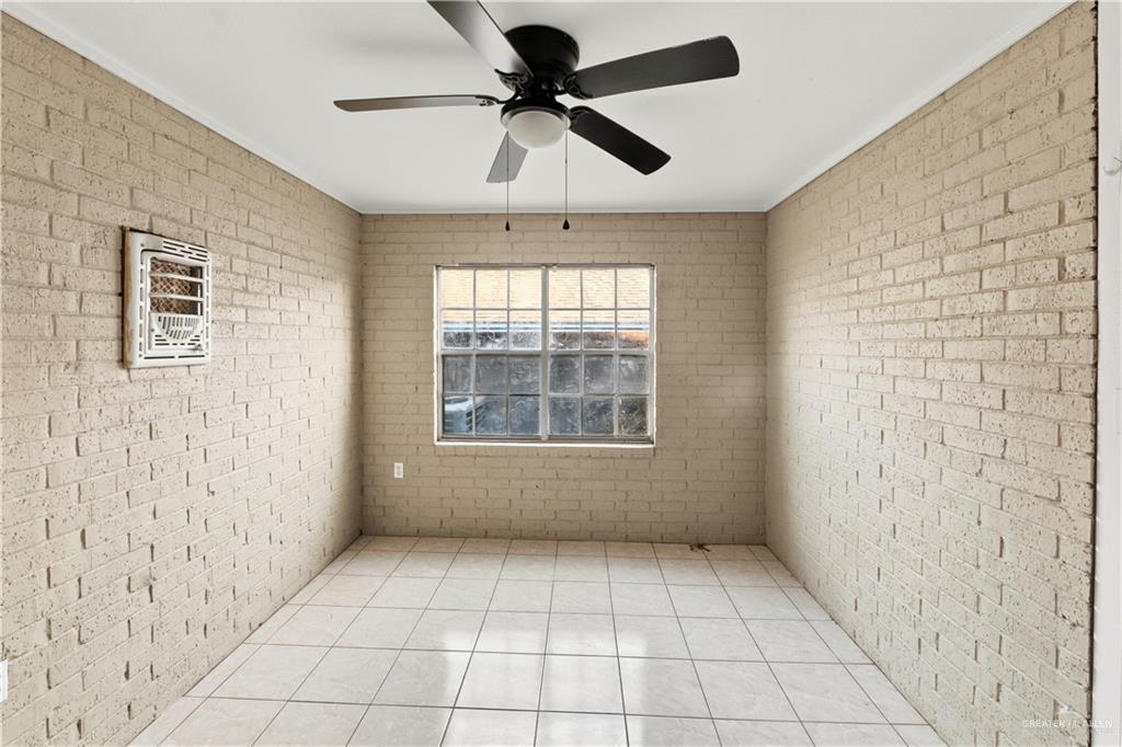 Photo 14 of 307 Cox Street