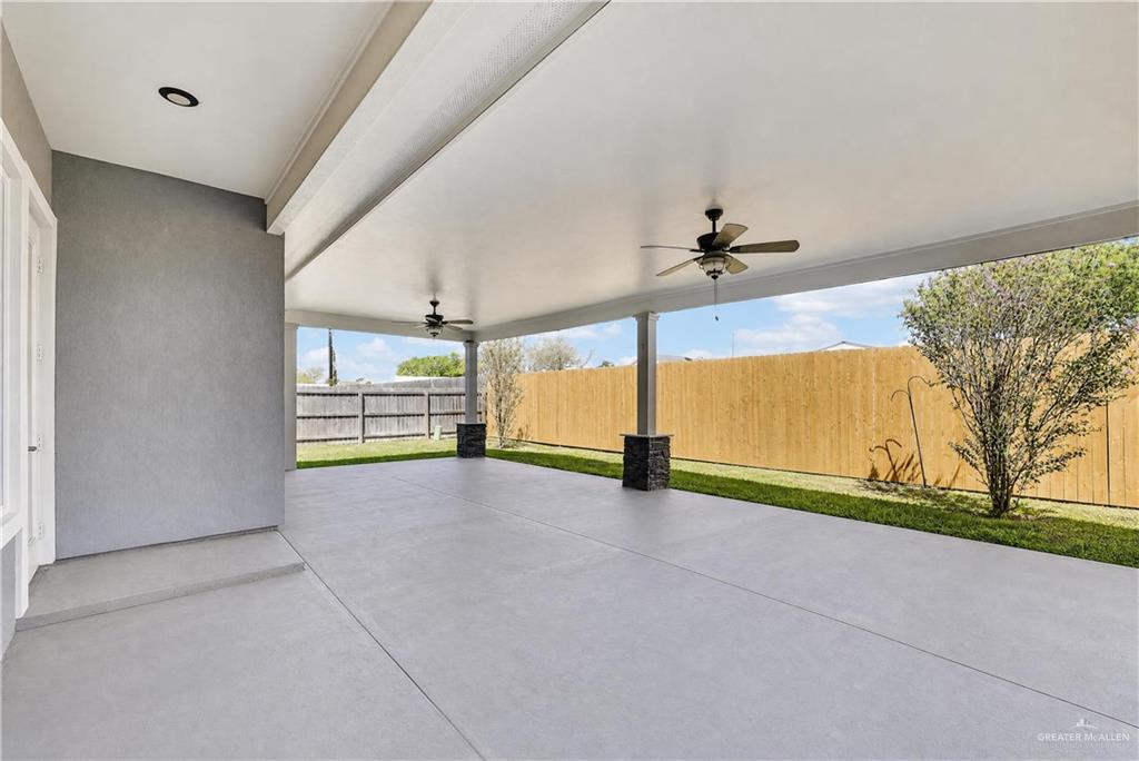 Photo 14 of 806 Seminole Avenue