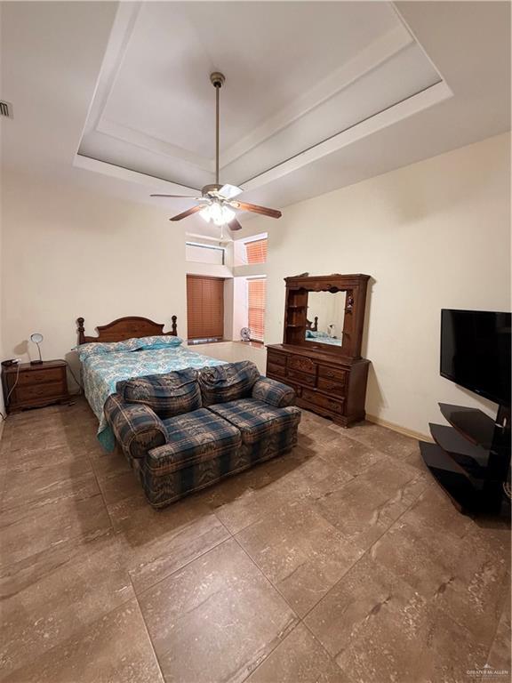 Photo 13 of 771 Ebony Avenue