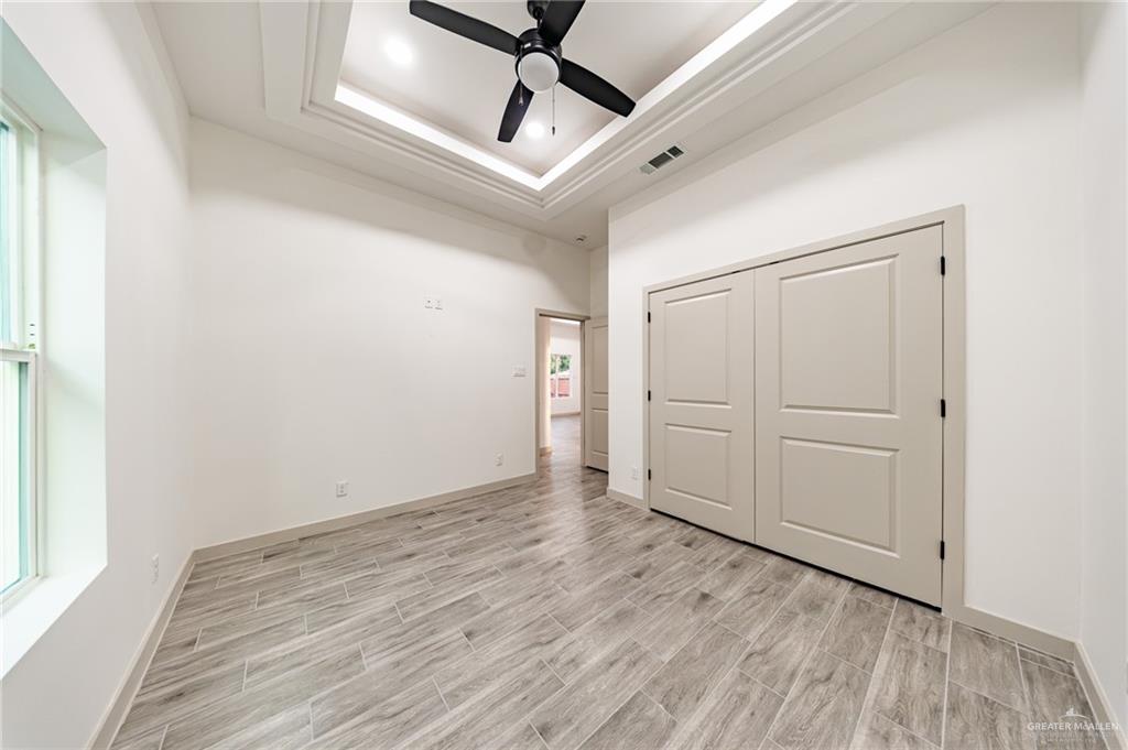 Photo 17 of 2316 Thornton Avenue