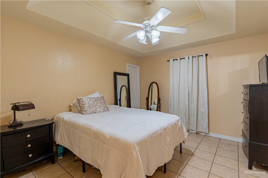 Photo 12 of 2216 Dahlia Street