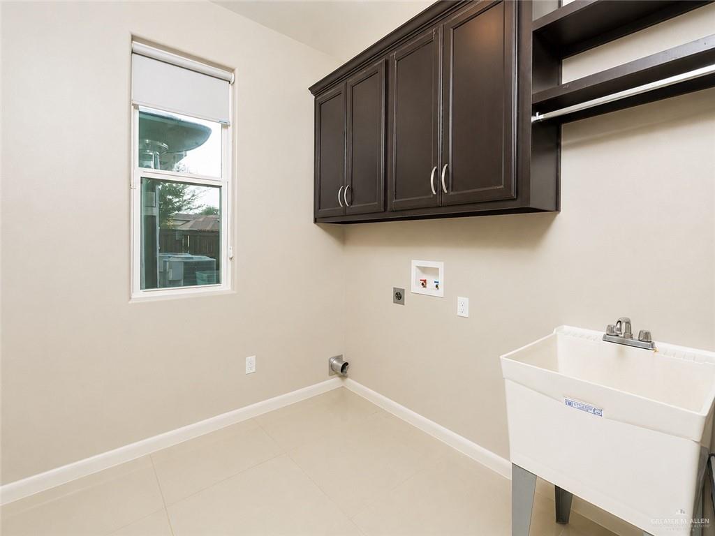 Photo 25 of 2914 Hackberry Avenue