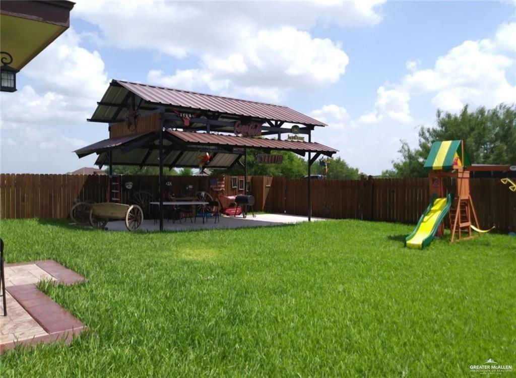 Photo 5 of 5996 Yarrow Drive