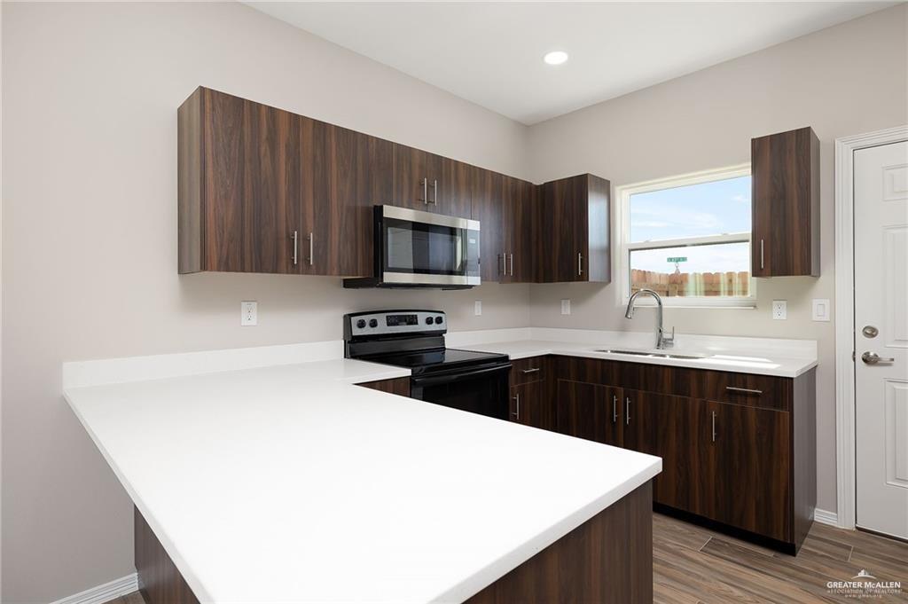 Photo 3 of 4216 Walnut Street #1