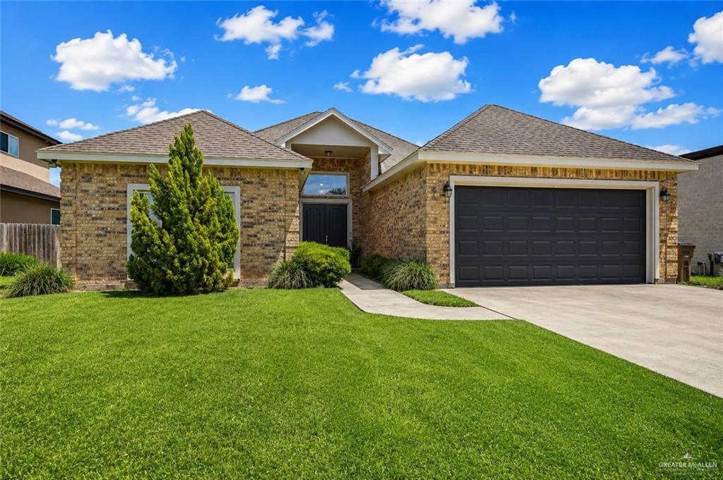 Single Family home at 3720 Macquarie Drive, Edinburg, Texas