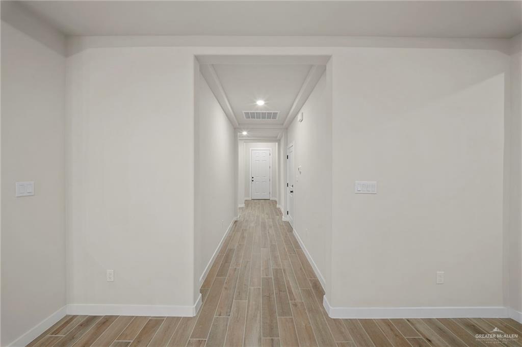 Photo 5 of 5009 Nerine Avenue