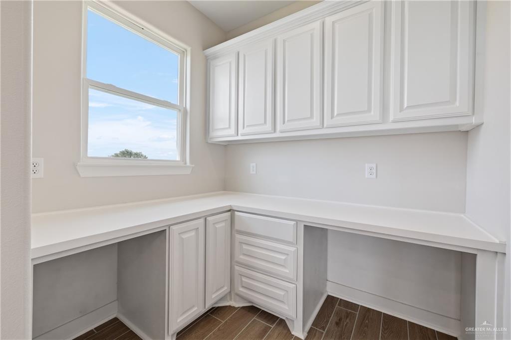 Photo 7 of 15400 Brisas Street