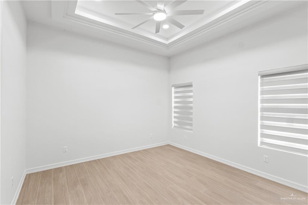 Photo 5 of 3020 Enzo Lane