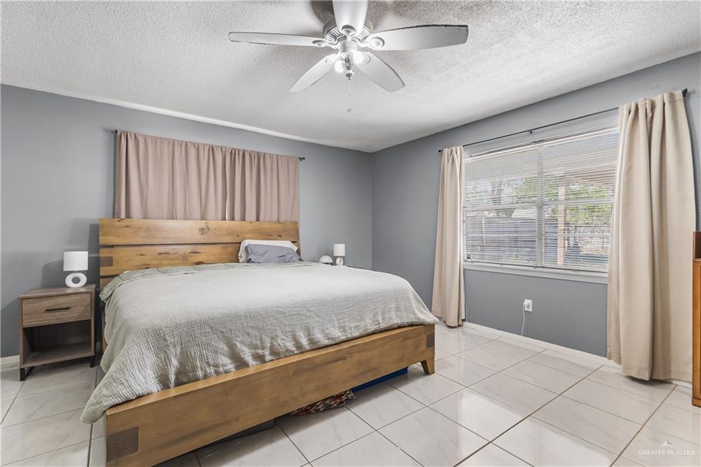 Photo 8 of 513 Upas Avenue