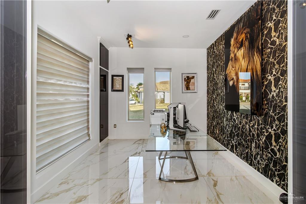 Photo 9 of 3111 Emerald Valley Boulevard