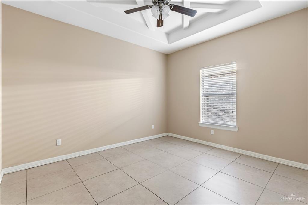 Photo 7 of 2805 Garfield Avenue