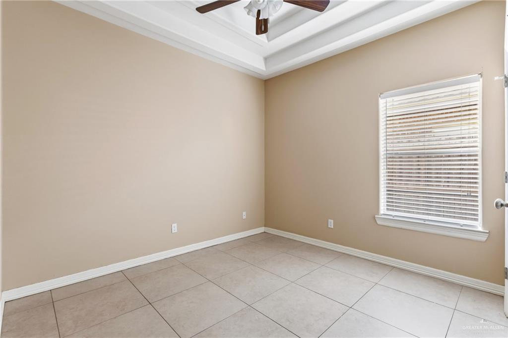 Photo 9 of 2805 Garfield Avenue