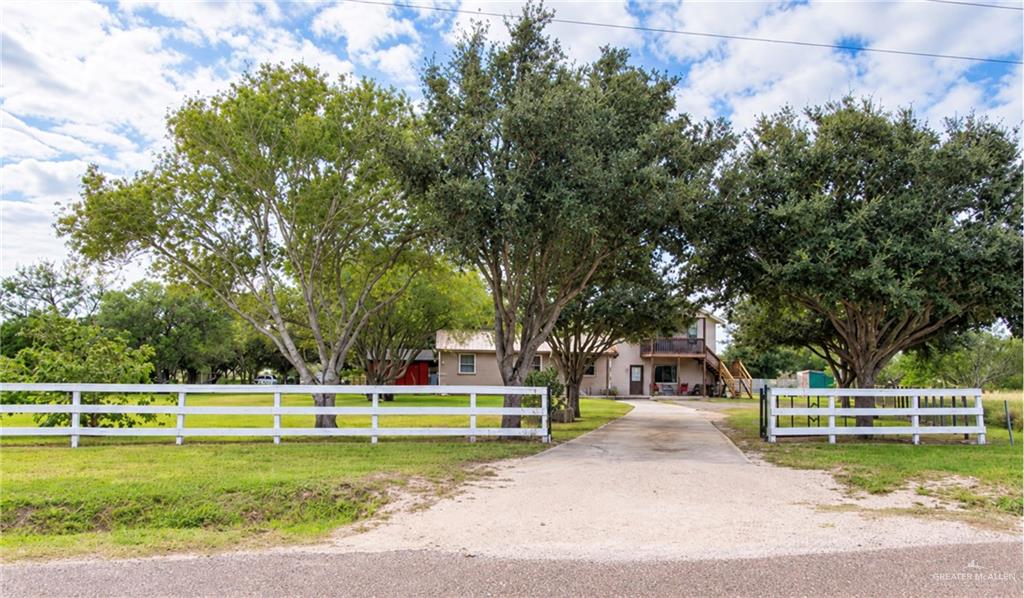 Single Family home at 17976 Fm 1762, Raymondville, Texas