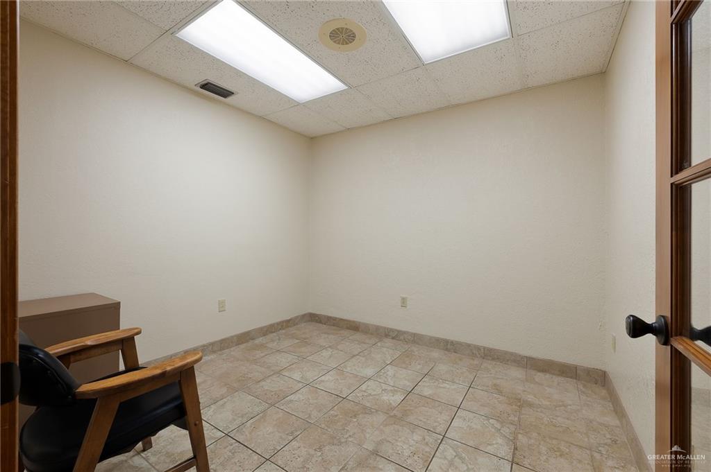 Photo 9 of 208 Nolana Avenue #D