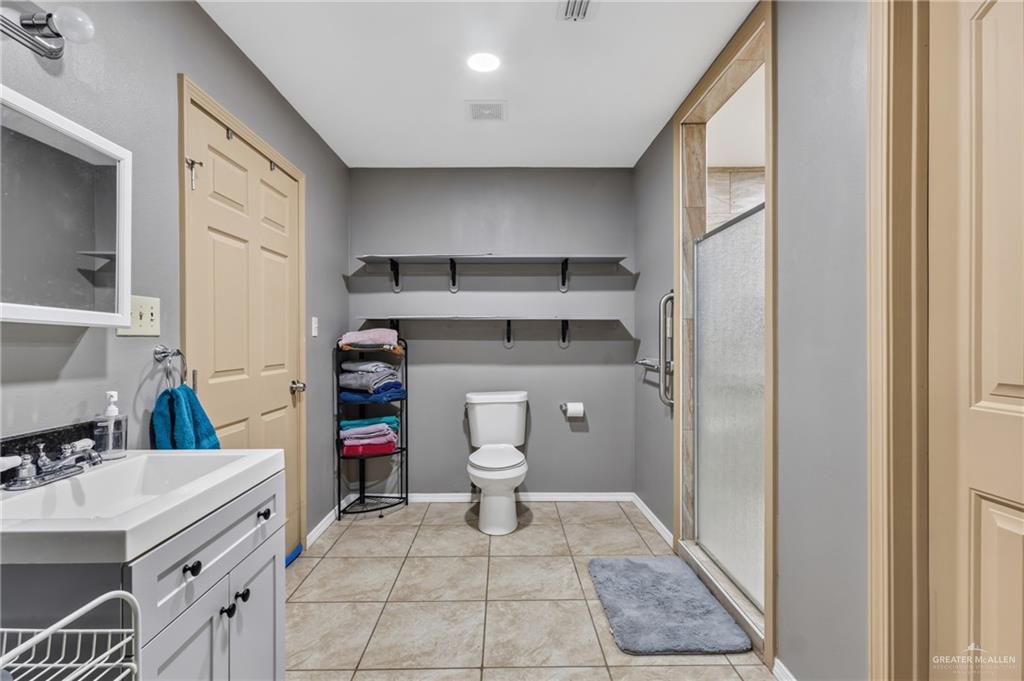 Photo 12 of 3906 Agassi Drive