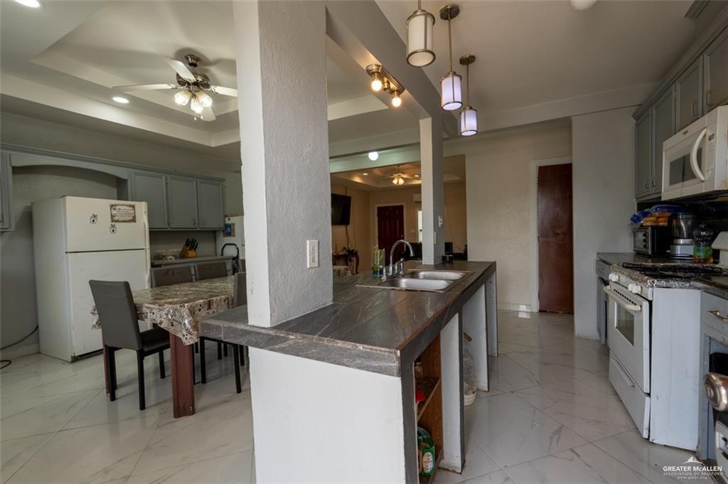 Photo 6 of 110 Cabana Drive
