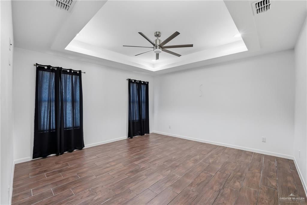 Photo 7 of 4602 Vikings Drive