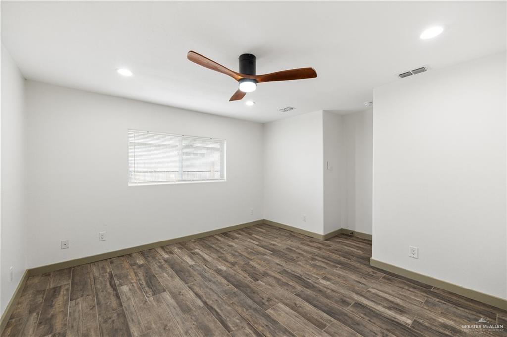 Photo 6 of 3501 Yucca Avenue