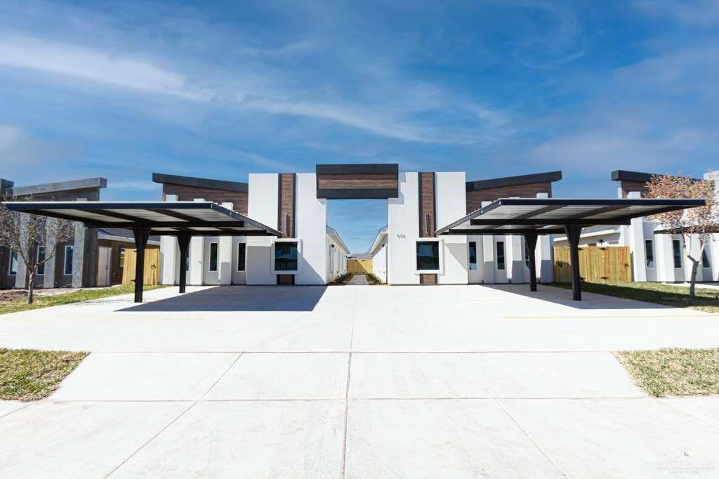 Multi-family home at 409 Emerald Avenue, Edinburg, Texas