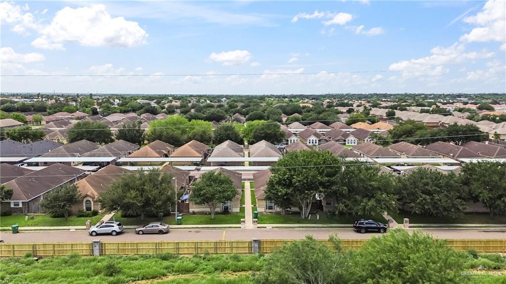 Photo 6 of 3606 Wyndham Avenue