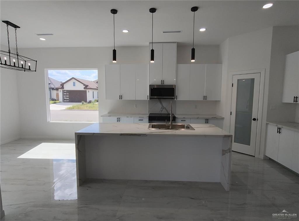 Photo 5 of 1028 Ramses Lane