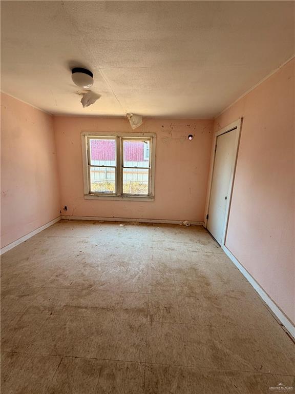 Photo 11 of 707 San Zeferino Street